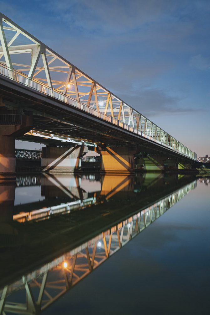 穏やかな夜の市川橋